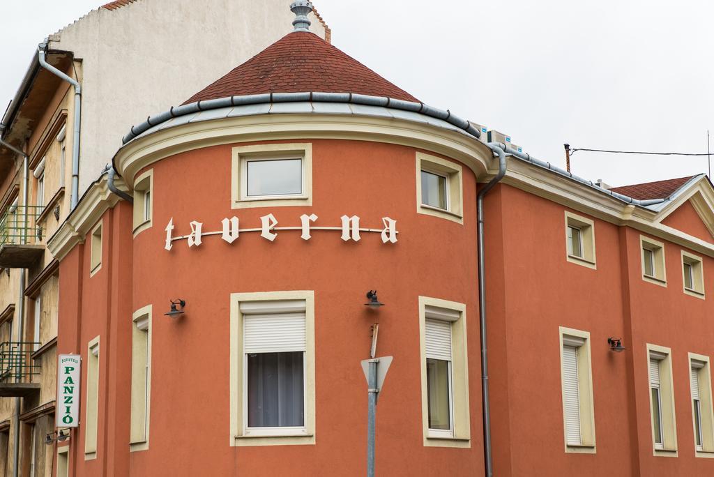 Taverna Panzio Šoproň Exteriér fotografie